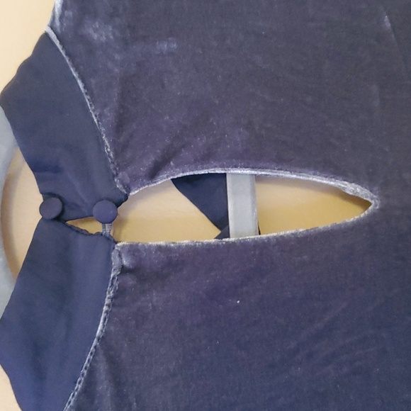 Suzanne Betro Velvet Party Dress With Bell Sleeves In Blue Size XL - Picture 7 of 7